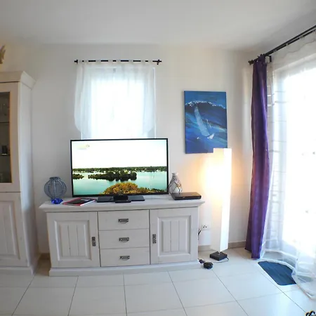 Holiday home Schwarze Perle - *
